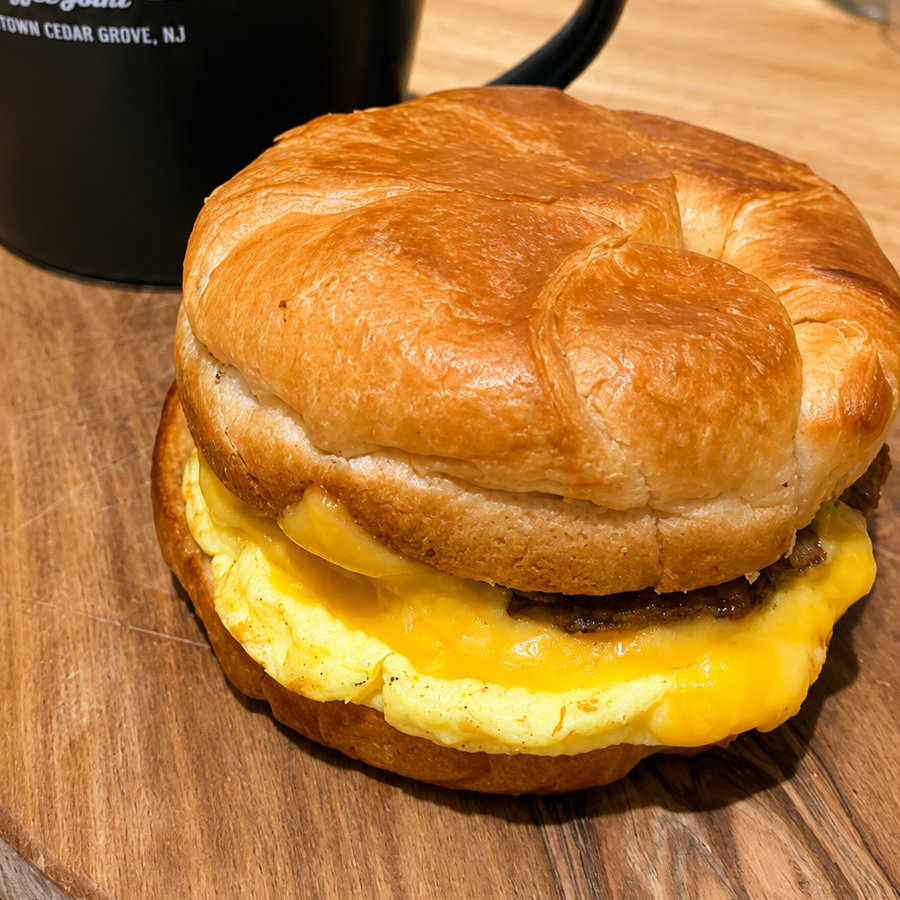 breakfast sandwich